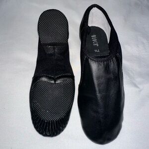 NEW Bloch Jazz Shoes - 7.5